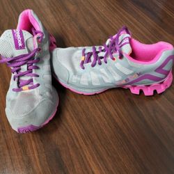 Reebok ZigTech Athletic Running Training kids Shoes Size 3.5 Pink gray 