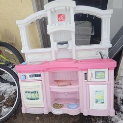 Price is firm.. children's play kitchen