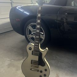 Avion Les Paul
