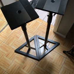Pro Line Monitor Stands