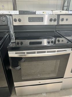 GE Stainless Steel Electric Range