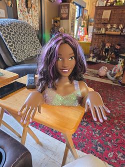Barbie head