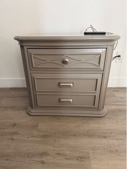 2 drawer grey shelf