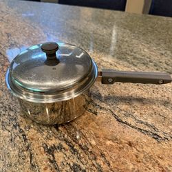 Vintage Steelco Stainless Steel 1.5qt Sauce Pan w/ Lid Handle w/ Screws 