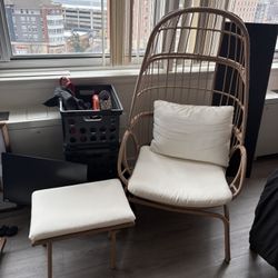 Egg Chair MUST Go Today!