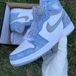 Jordan 1 High OG “Hyper Royal “ Unrealeased