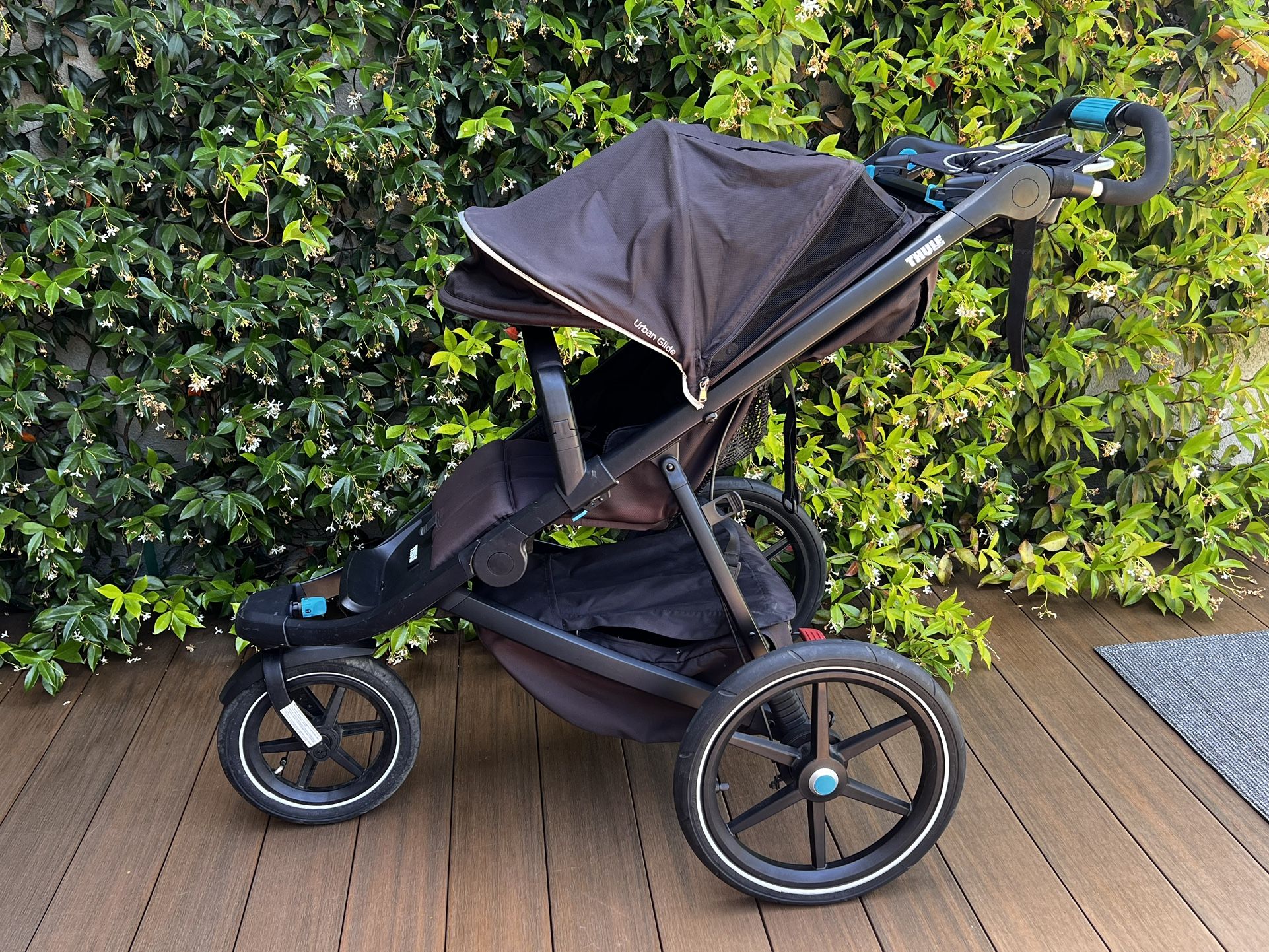 Thule Urban Glide 2 Jogger Stroller