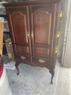 Tv Cabinet With Shelf And Drawer