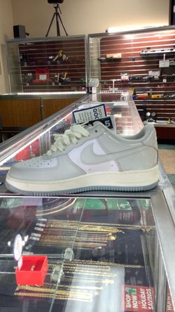 Nike Air Force 1 Size 9