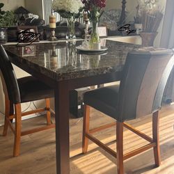 Table & 6 Chairs