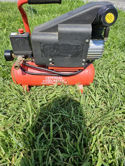Central Pneumatic Air Compressor 