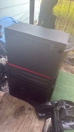 Like new tool box and tools