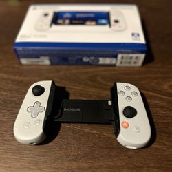 Backbone One - Mobile Gaming Controller 