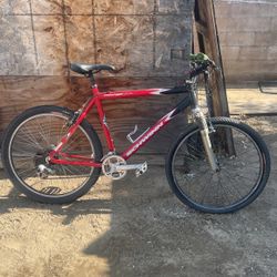 Schwinn Mountain Bike 