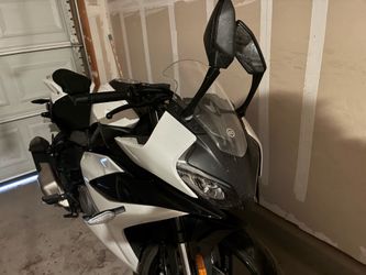 2025 Cf moto 300ss