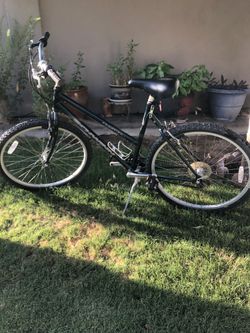 Schwinn Womens Bike. 26