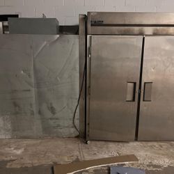 commercial refrigerator
