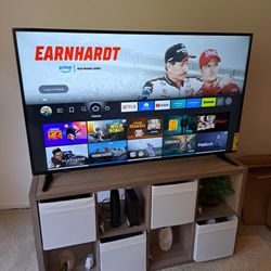 65″ Smart TV