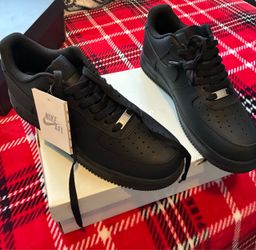 New Nike Air Force 1 - Black Size 11 Men