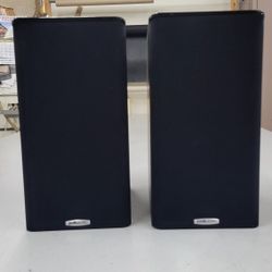 Polk Audio Tsi200 black bookshelf speakers 