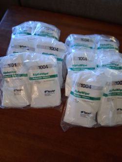 Alpha Wipes 1004