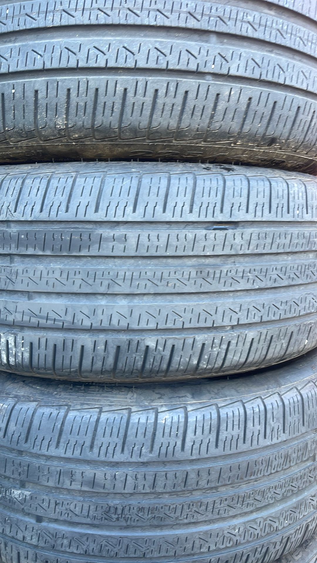225-45-18 Pirelli Used Set