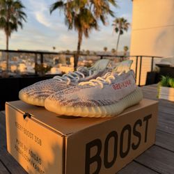 Yeezy 350 V2 Blue Tints Size 14