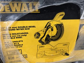12" Double-Bevel Compound Miter Saw DWS716XPS - Brand New Sealed | DEWALT