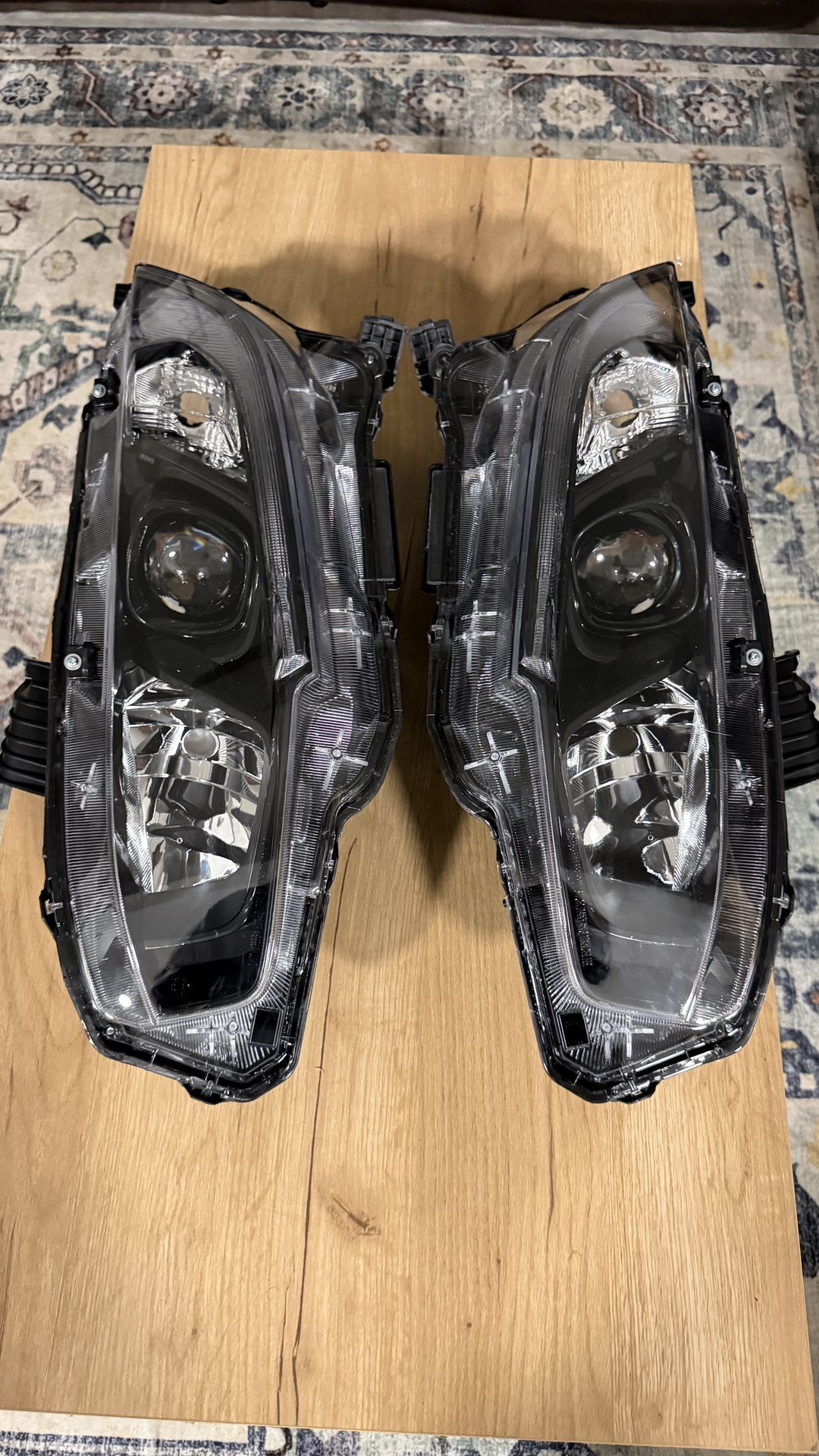2016 - 2020 Honda Civic Headlight Assembly (Pair / Left / Right)