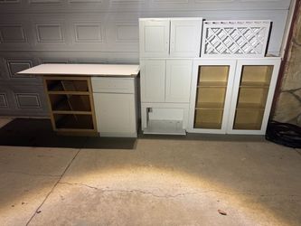Kitchen cabinets