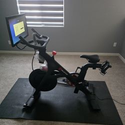 Peloton Bike
