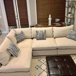 4 Piece Sectional (2x corner + Armless Chair + Ottoman) 