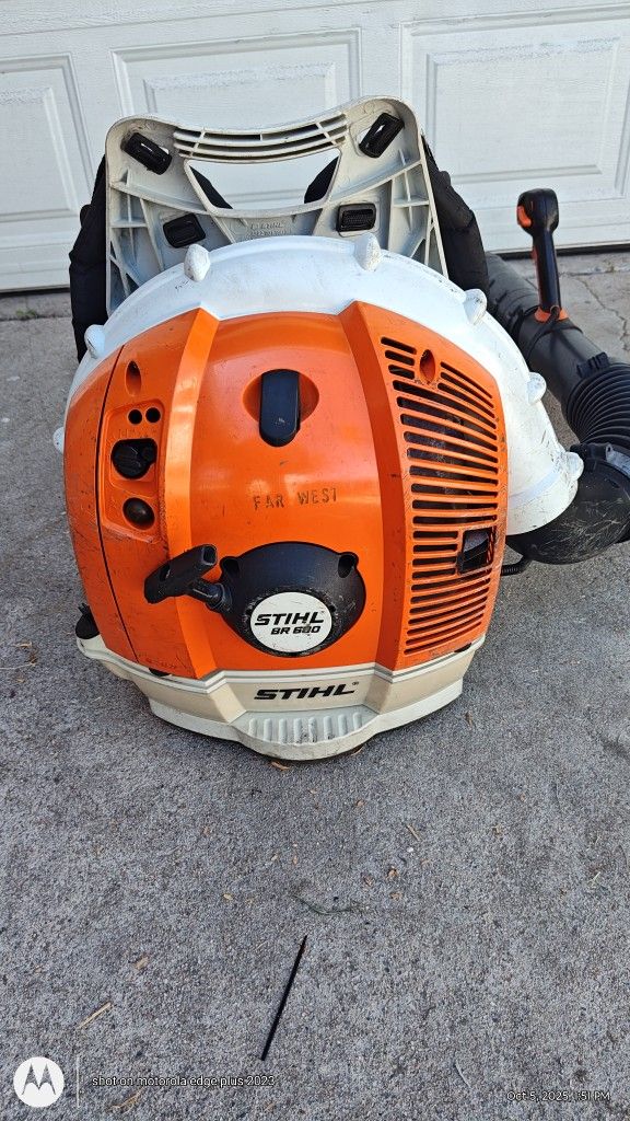 Stihl BR600 Commercial Backpack Leaf Blower