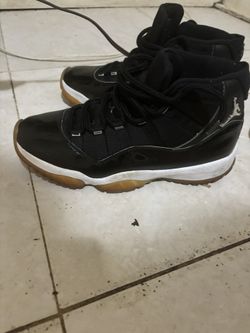 Jordan Classics Size 9.5