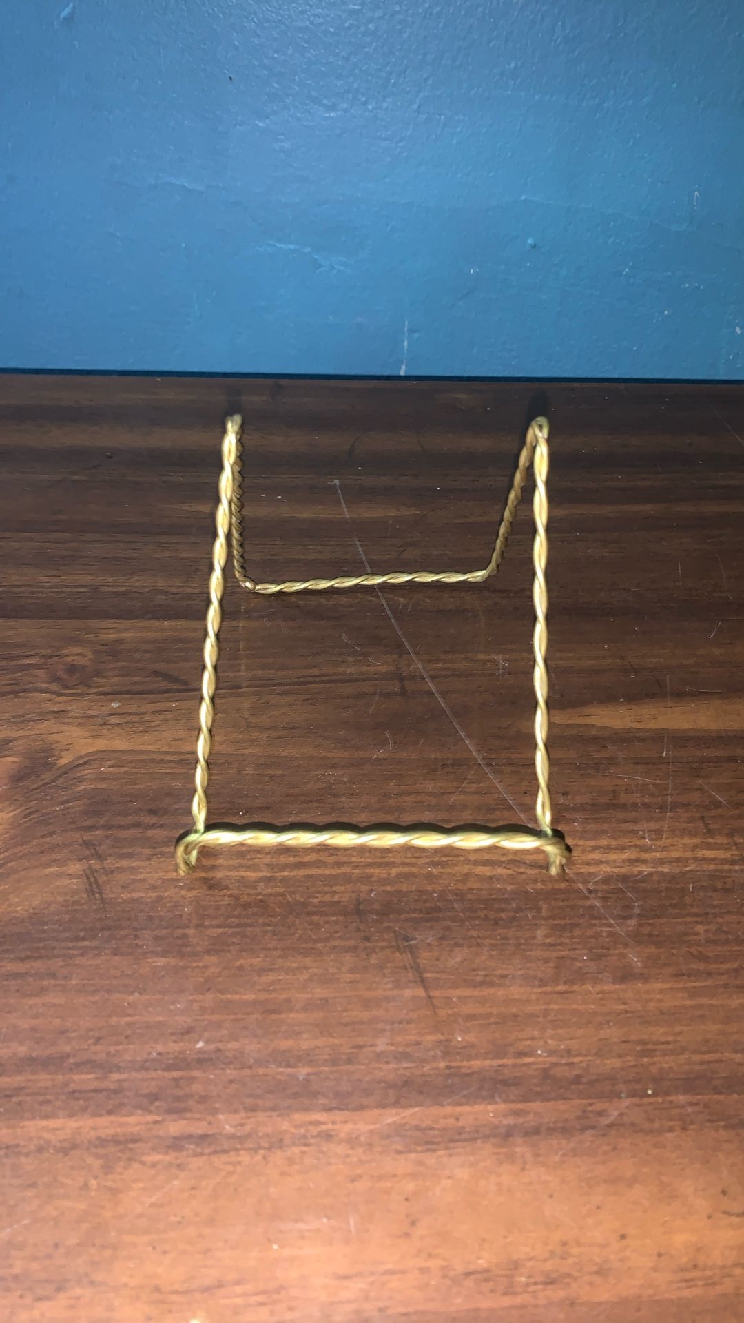 Twisted Wire Easel Display Stand 