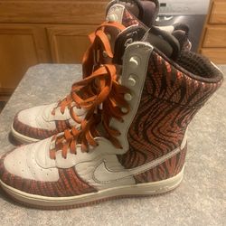 🔥Womens exclusive High top Tiger Print Safari Airforce 1