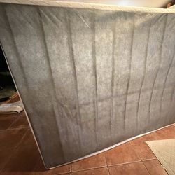 Box Spring Queen bed 10In