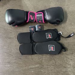 Boxing MMA Muay Thai Gloves