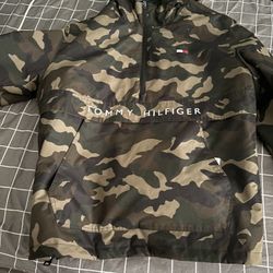 Tommy Hilfiger jacket a size extra large