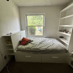 3 Piece Queen Bed Set With Nightstand And Dresser 