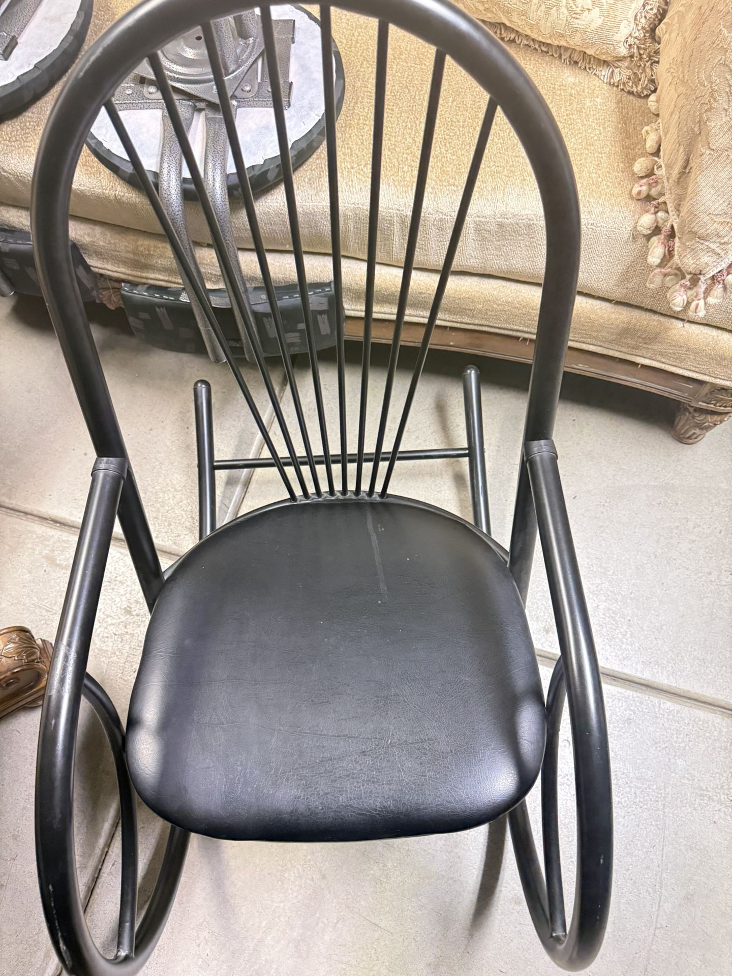 Modern Black Metal Tube Rocking Chair