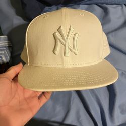 Ny cap