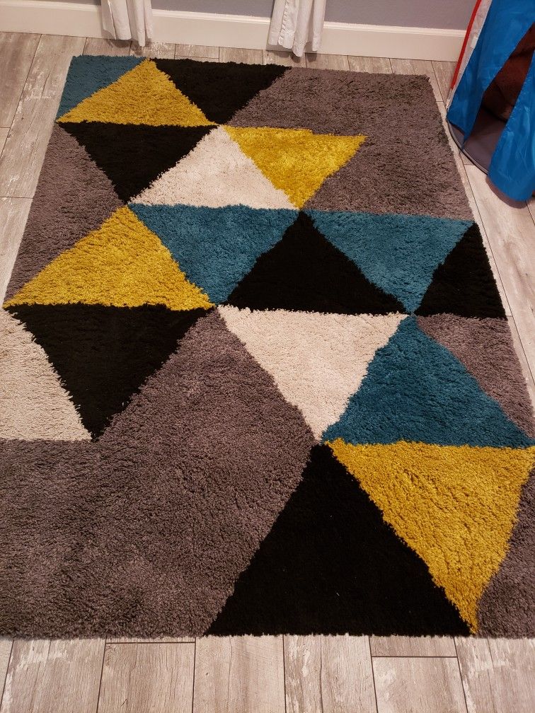 Rug