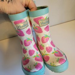 Rain Boots Size 6