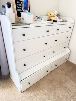 White Wide Dresser with 10 Drawers