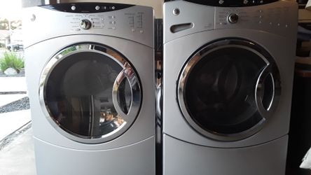 GE Washer & Gas Dryer set