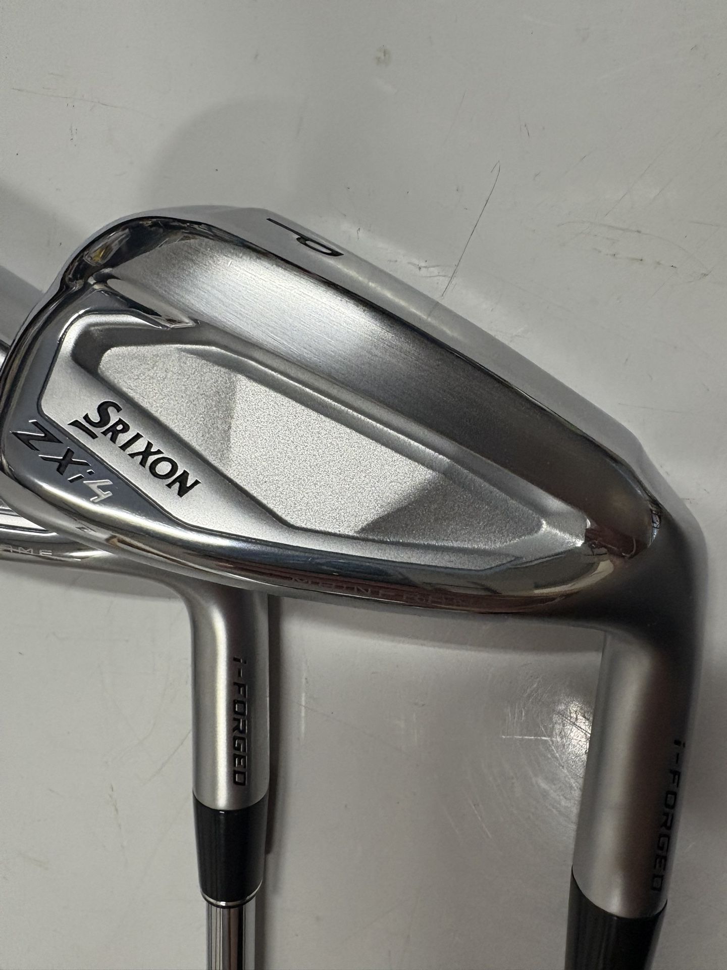 Srixon zxi 4 Iron Set