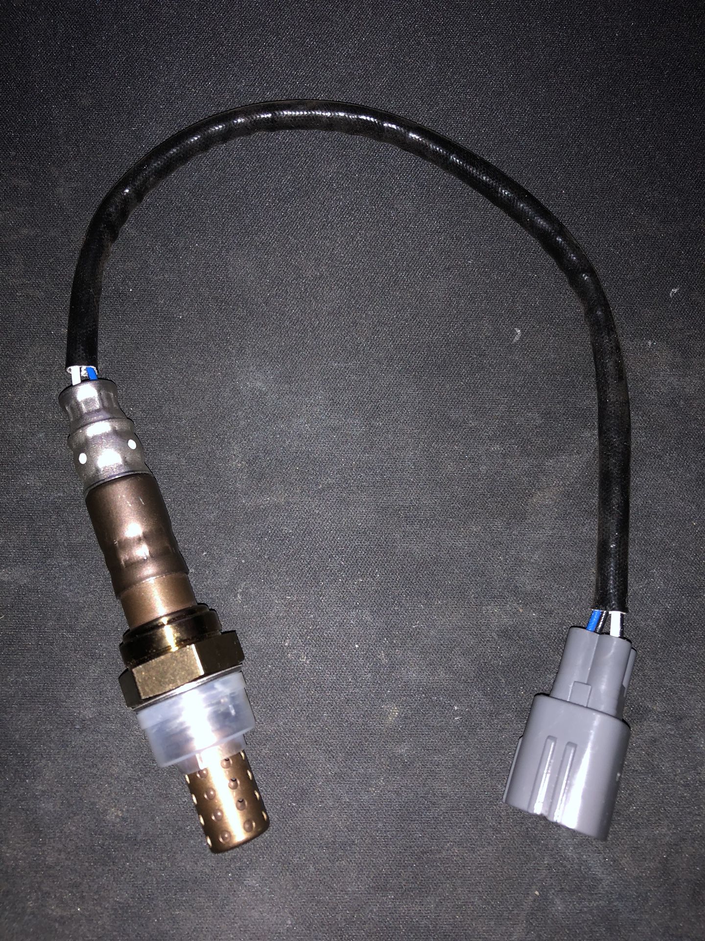 Up/Downstream Oxygen Sensor for Lexus Toyota Avalon Tundra Venza (contact info removed)