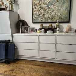 White Bedroom Set