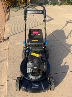 Toro Recycler Personal Pace Self-Propelled Lawn Mower